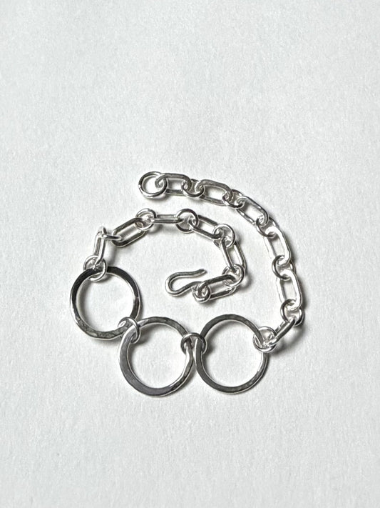 Argentium Silver Fine Legacy Chain Link Bracelet with Three Circles