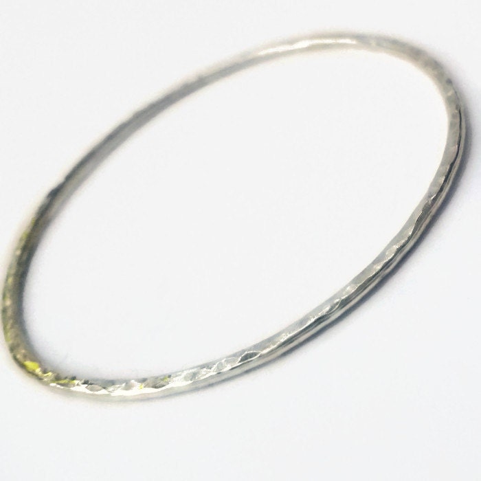 Hammered Argentium Silver Bangle Bracelet, Minimalist Unisex Tarnish Resistant Jewelry