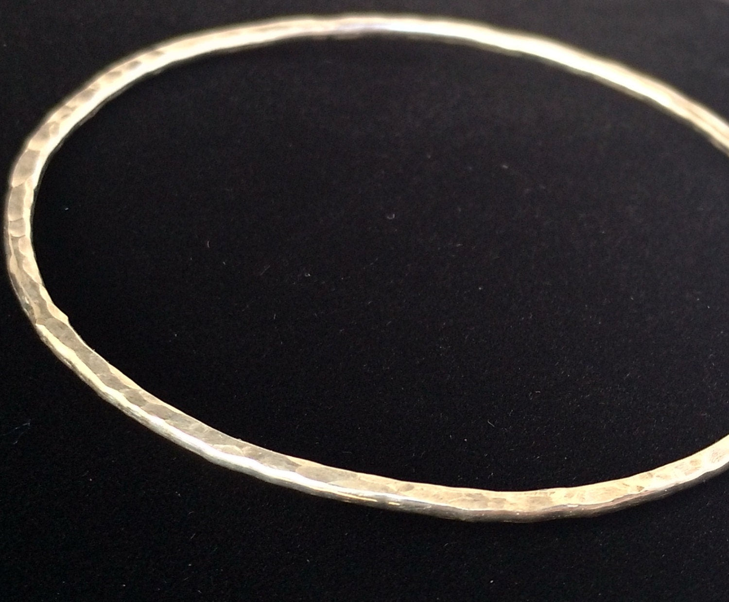 Hammered Argentium Silver Bangle Bracelet, Minimalist Unisex Tarnish Resistant Jewelry
