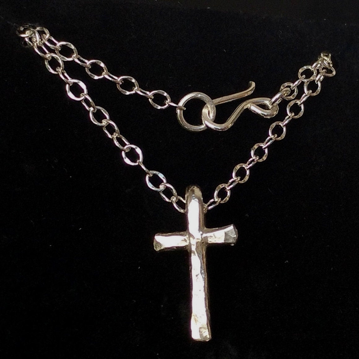 Handcrafted Argentium Silver Cross Necklace, Modern Christian Silver Jewelry Gifts For Women