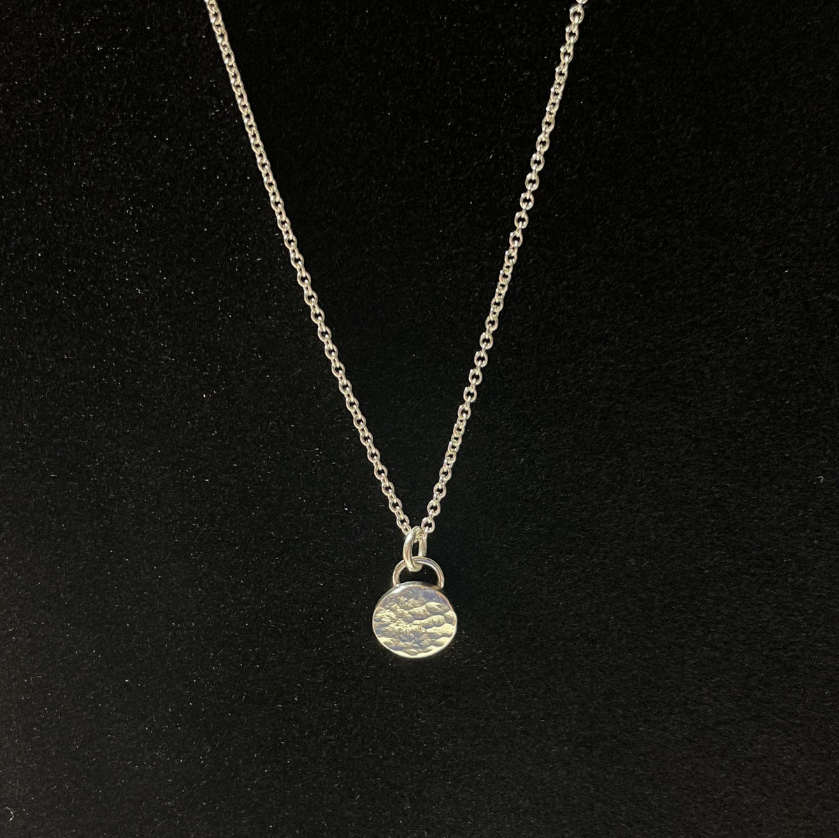 Hammered Argentium Silver Circle Necklace, Everyday Layering Jewelry, Tarnish Resistant, Eco Friendly Dainty Chain