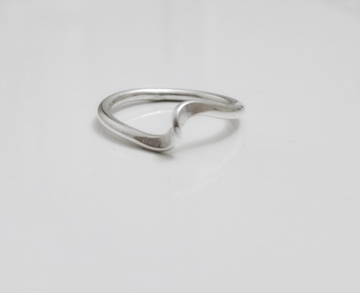 Handcrafted Argentium Silver Twist Ring, Hypoallergenic Tarnish Resistant Jewelry