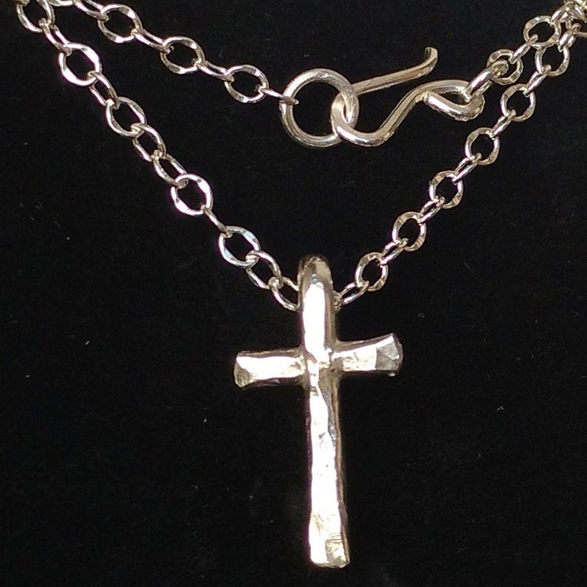 Handcrafted Argentium Silver Cross Necklace, Modern Christian Silver Jewelry Gifts For Women