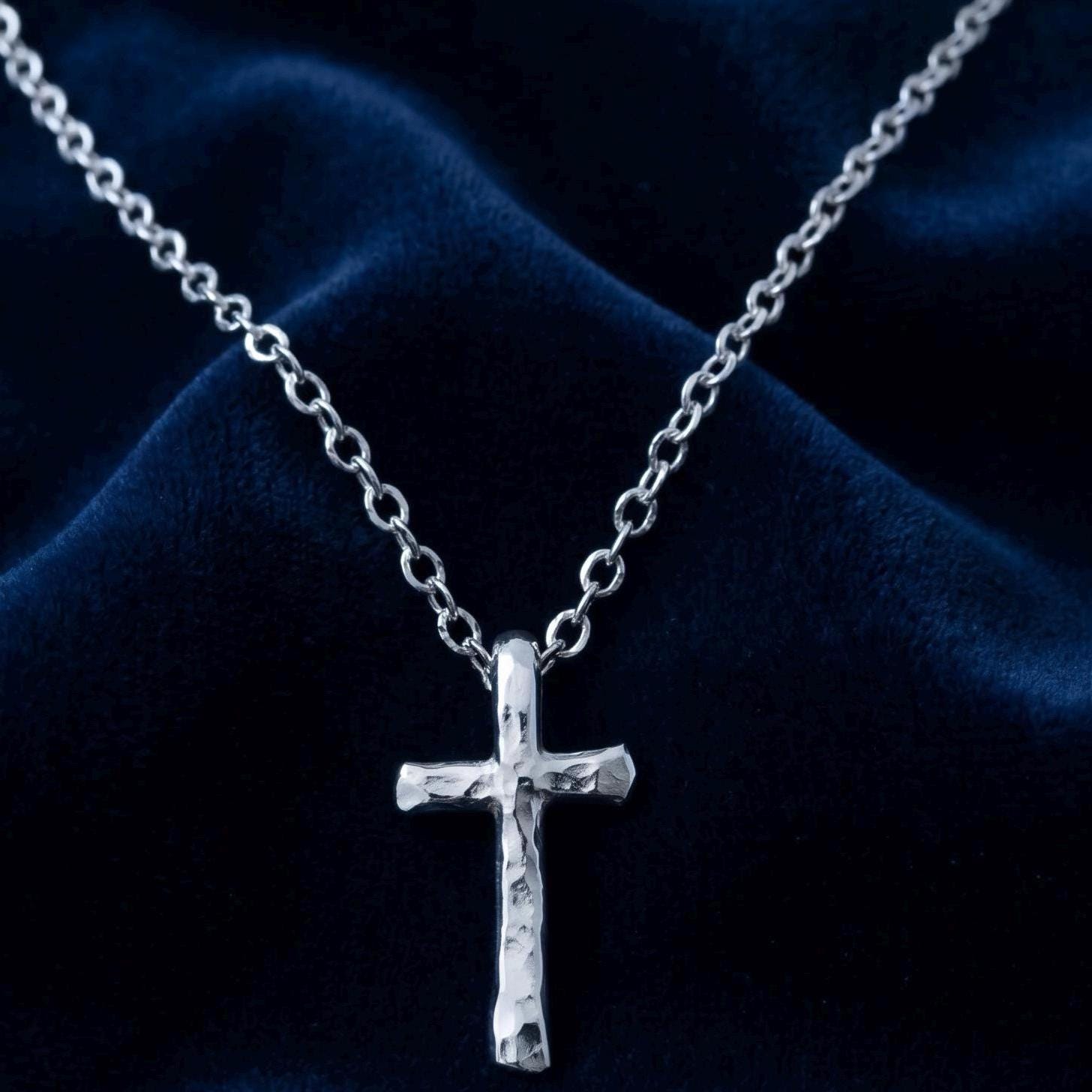 Handcrafted Argentium Silver Cross Necklace, Modern Christian Silver Jewelry Gifts For Women