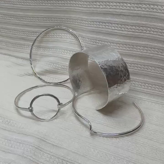Hammered Argentium Silver Bangle Bracelet, Minimalist Unisex Tarnish Resistant Jewelry